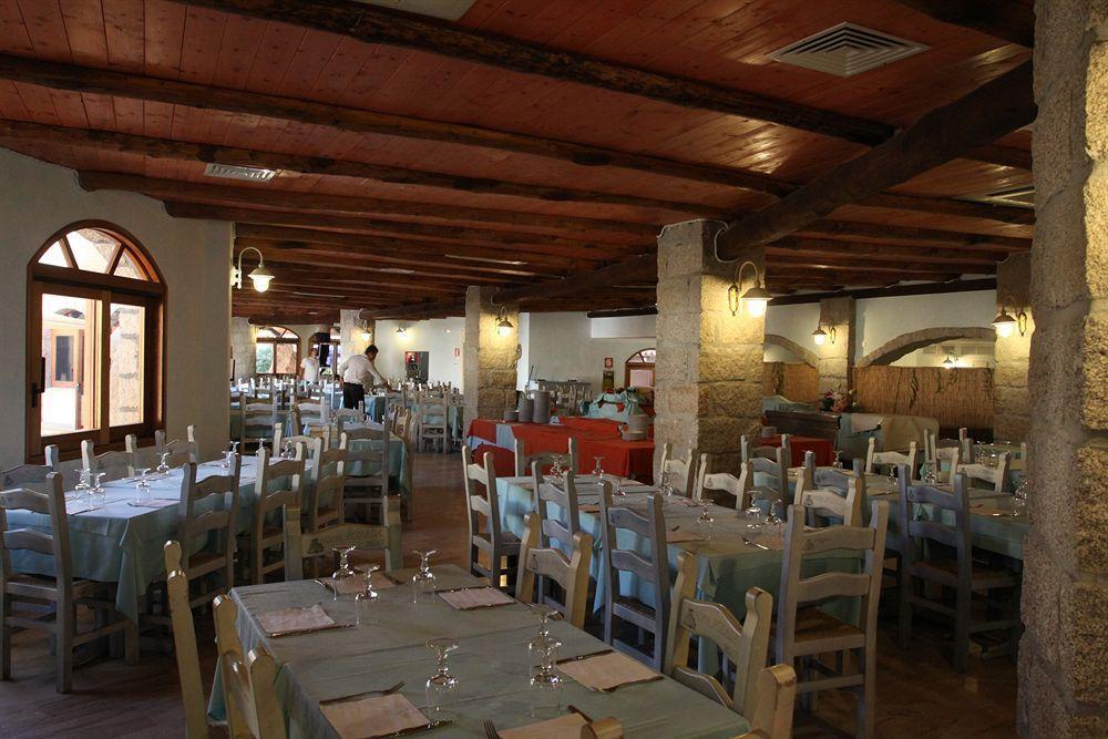 Club Esse Posada Palau Exterior foto